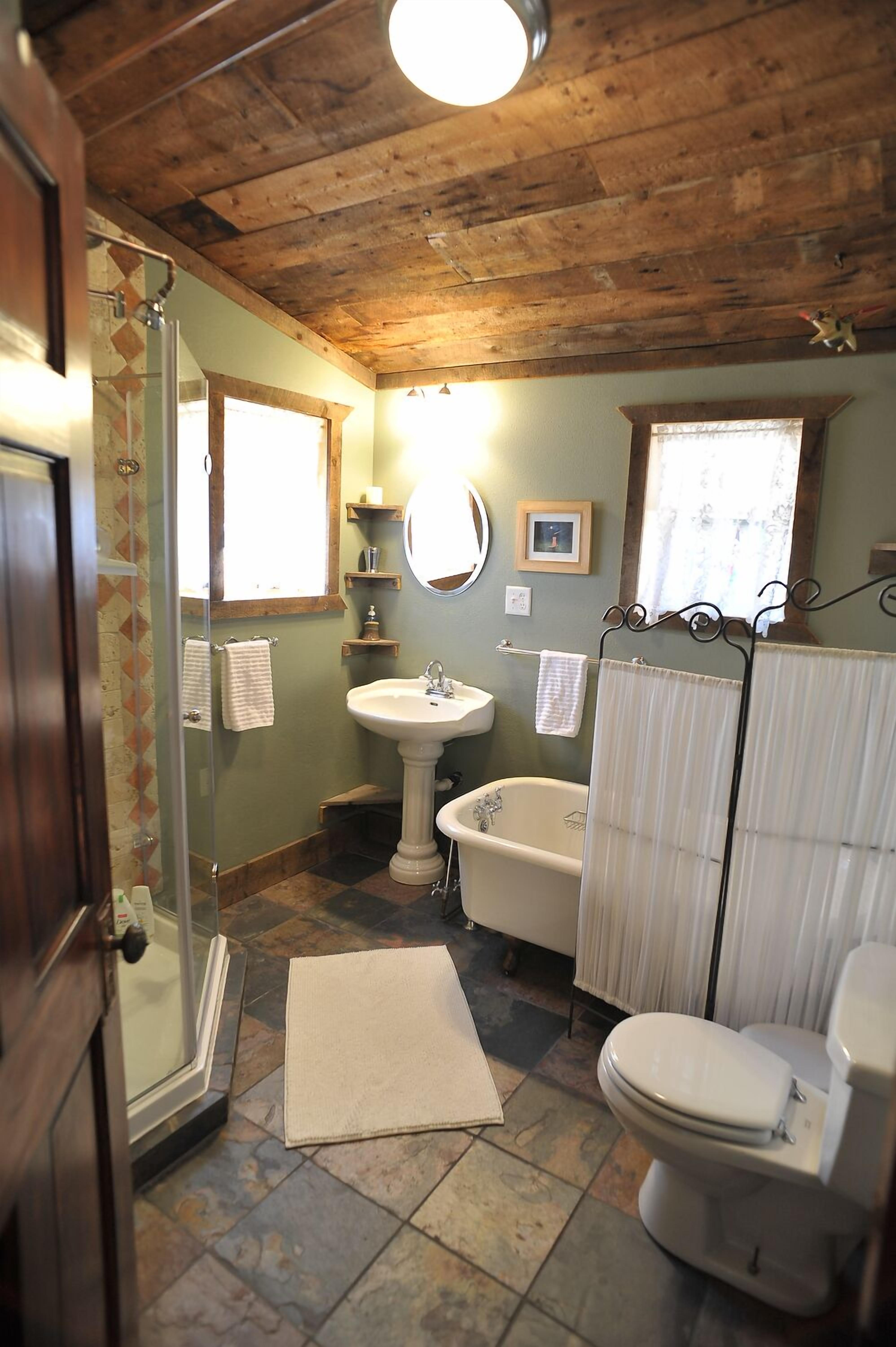 Beautiful, Sunny 1880s Miner's Cabin 1 Block from Leadville's Main Street