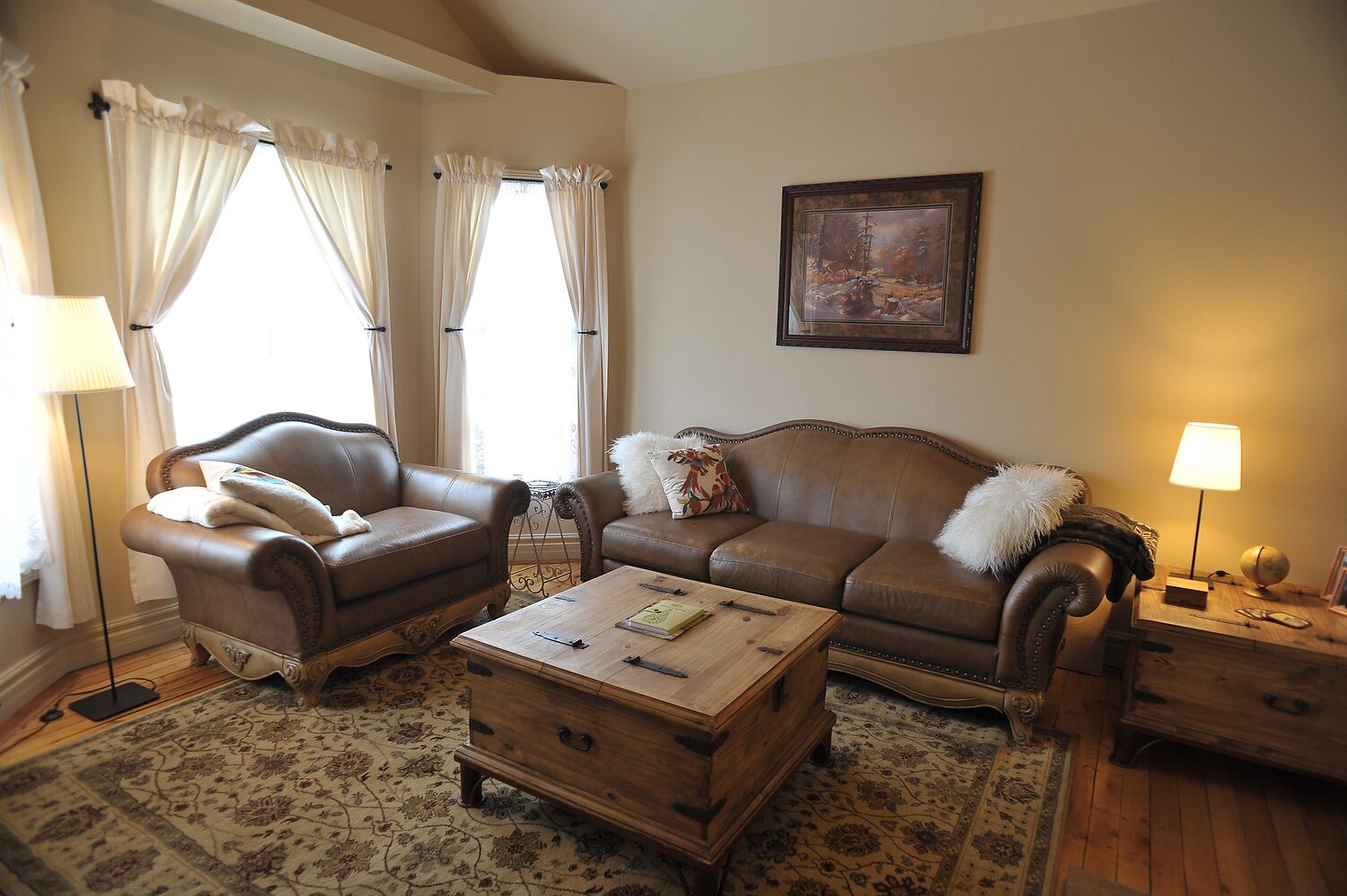 Beautiful, Sunny 1880s Miner's Cabin 1 Block from Leadville's Main Street
