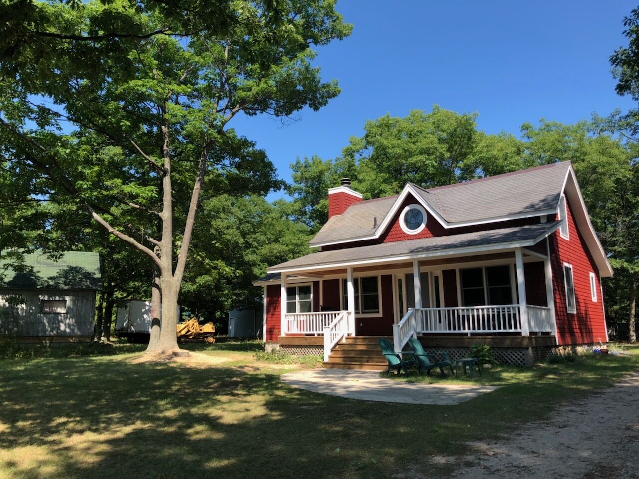 Home away from home. Well maintained and close to the main road.