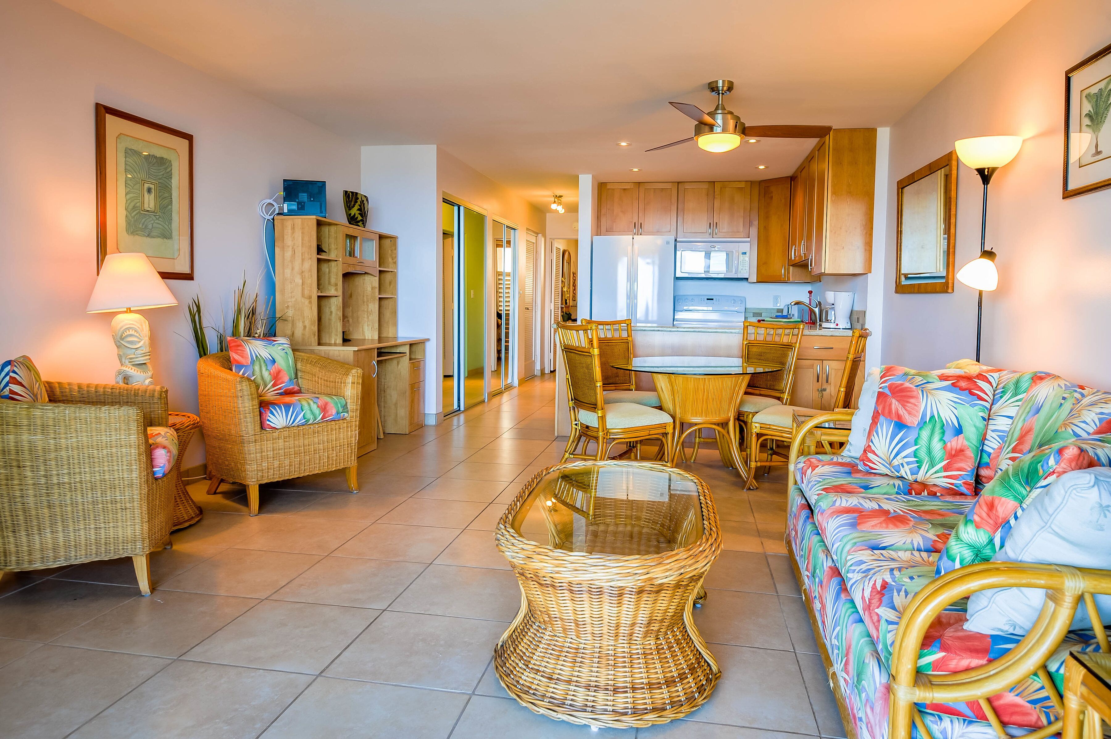 Private ground floor lanai only steps away from water! #103
