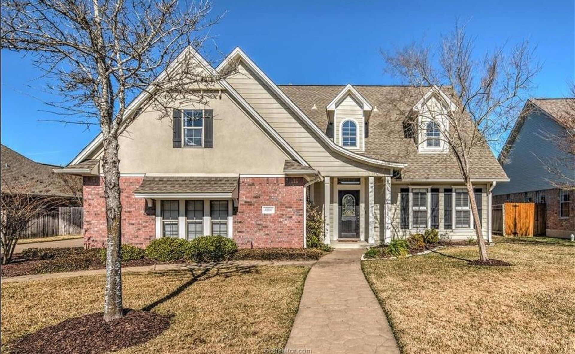 Spacious Rental with Pool 4 miles from A&M