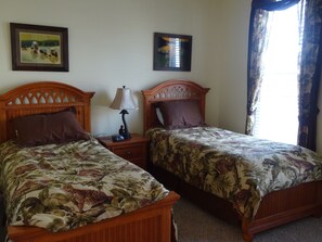 3 bedrooms, iron/ironing board, WiFi