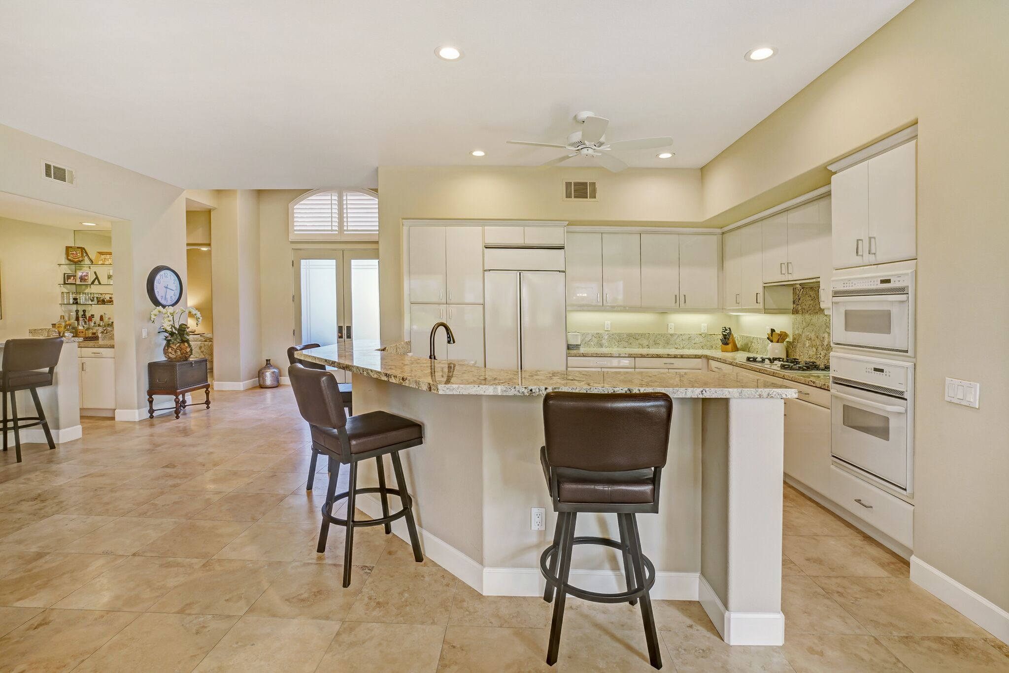 3B/3B, Golf/mountain views, BEACH ENTRY pool!!  spa, fire place/pit, bbq #226796