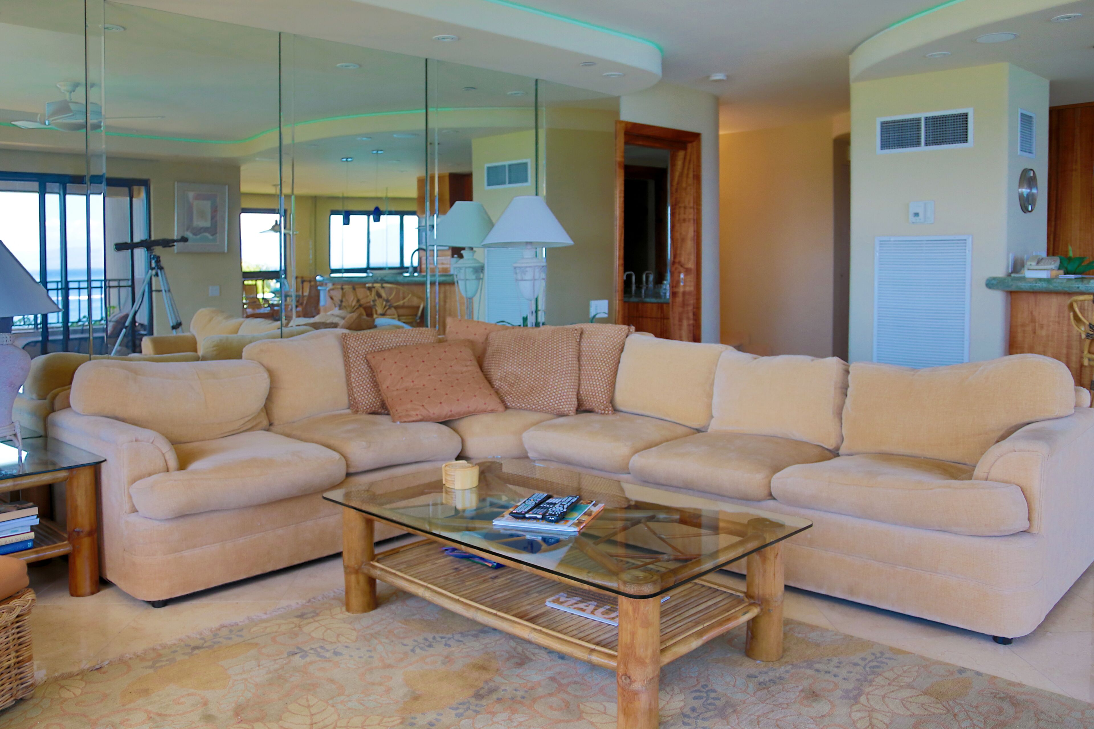 Ultimate Luxury Oceanfront 2 bedroom 2 bath @ The Kaanapali Alii Resort