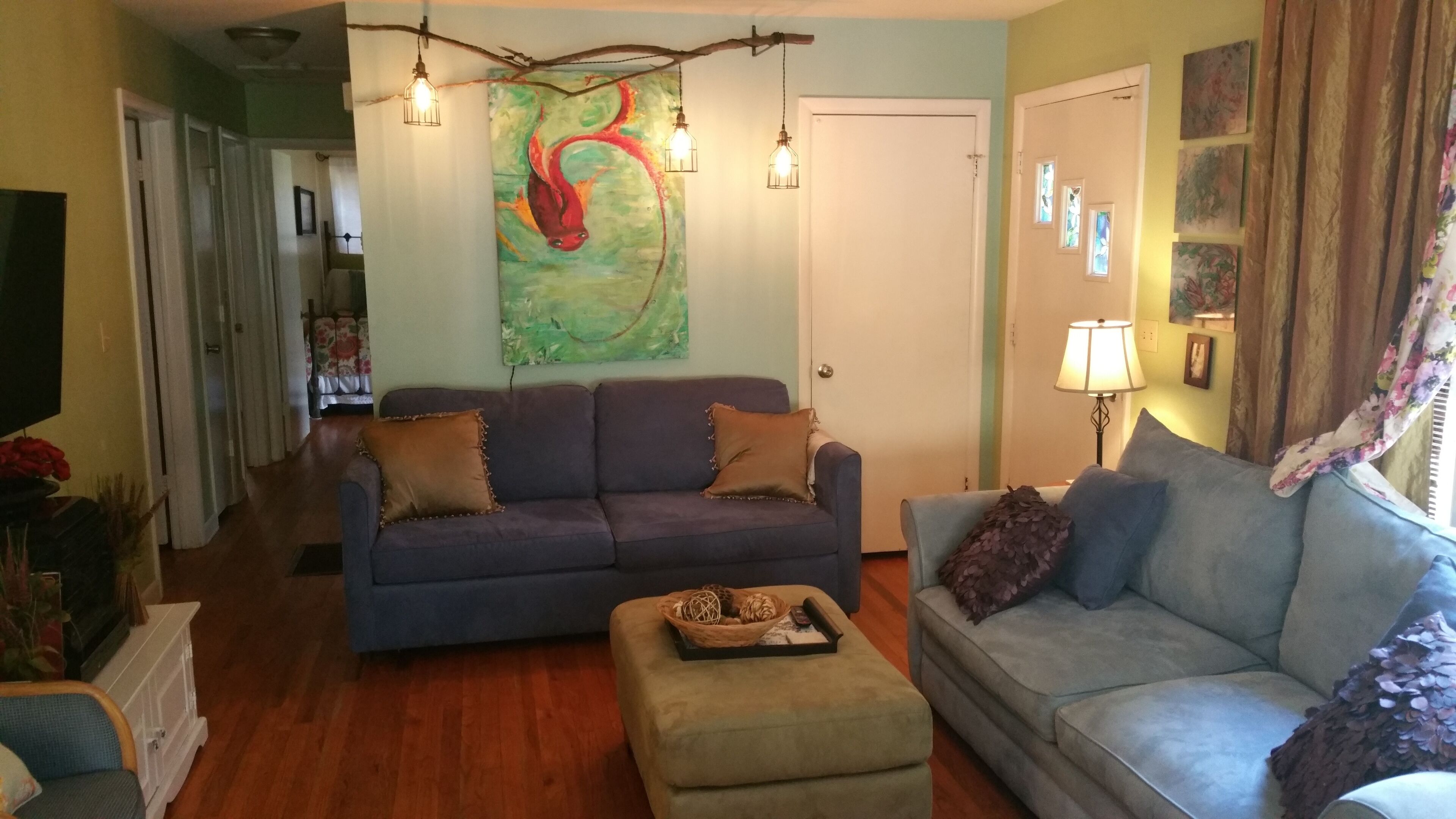 Best of Both Worlds, Price and Location