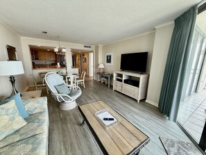 TV, DVD player