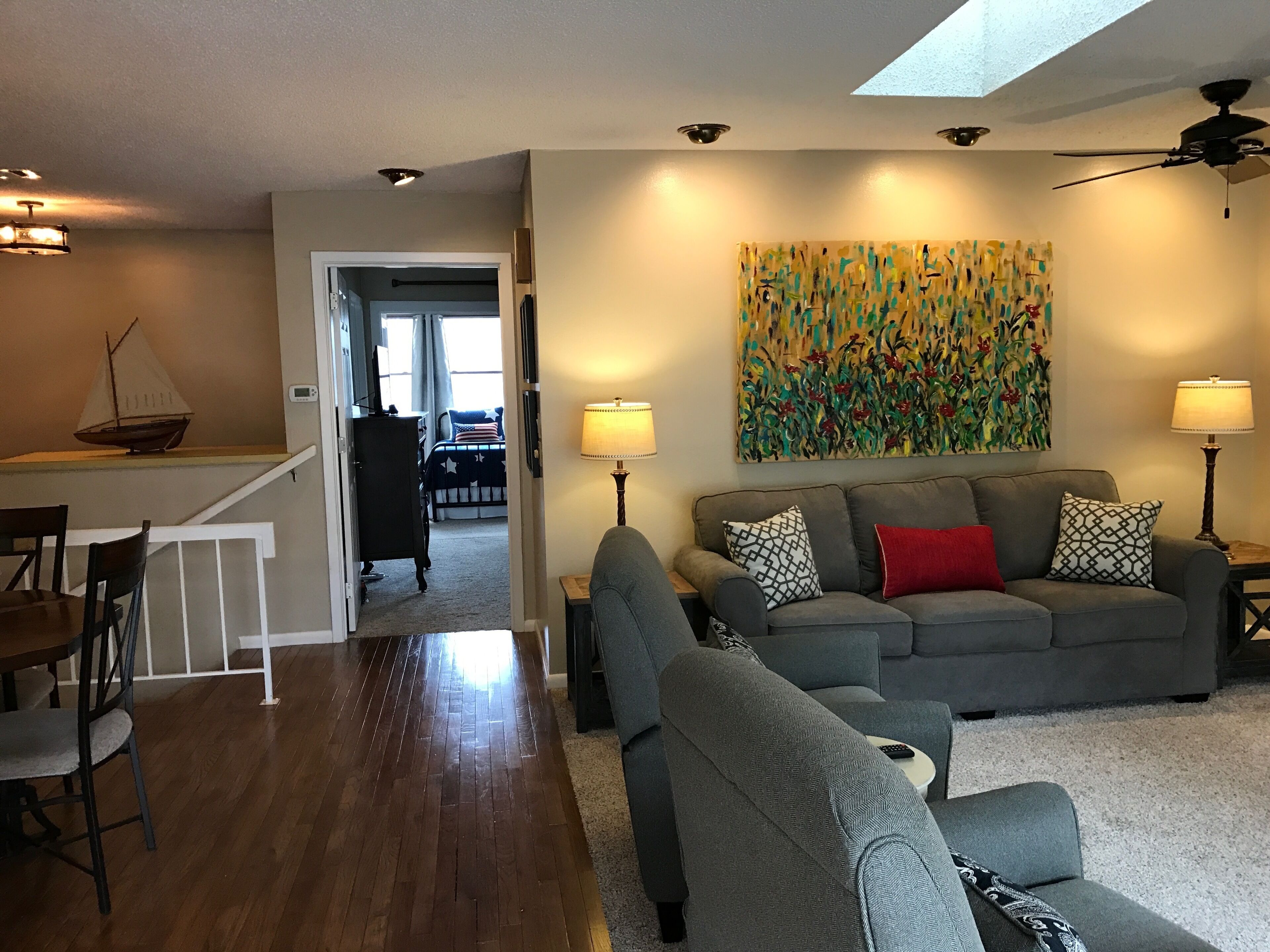 BEAUTIFUL LAKE DESOTO TOWNHOUSE