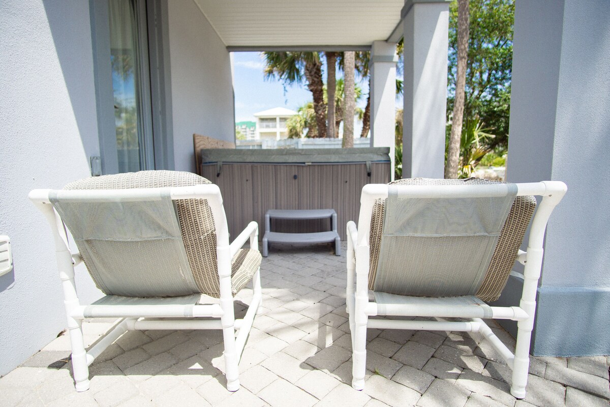 Photo 18 of 42 Palms Has it All !!! 5 Min Walk to Beach.