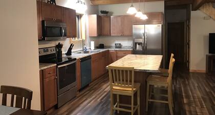 4 Bedroom 1 Bathroom Chocorua Beach
