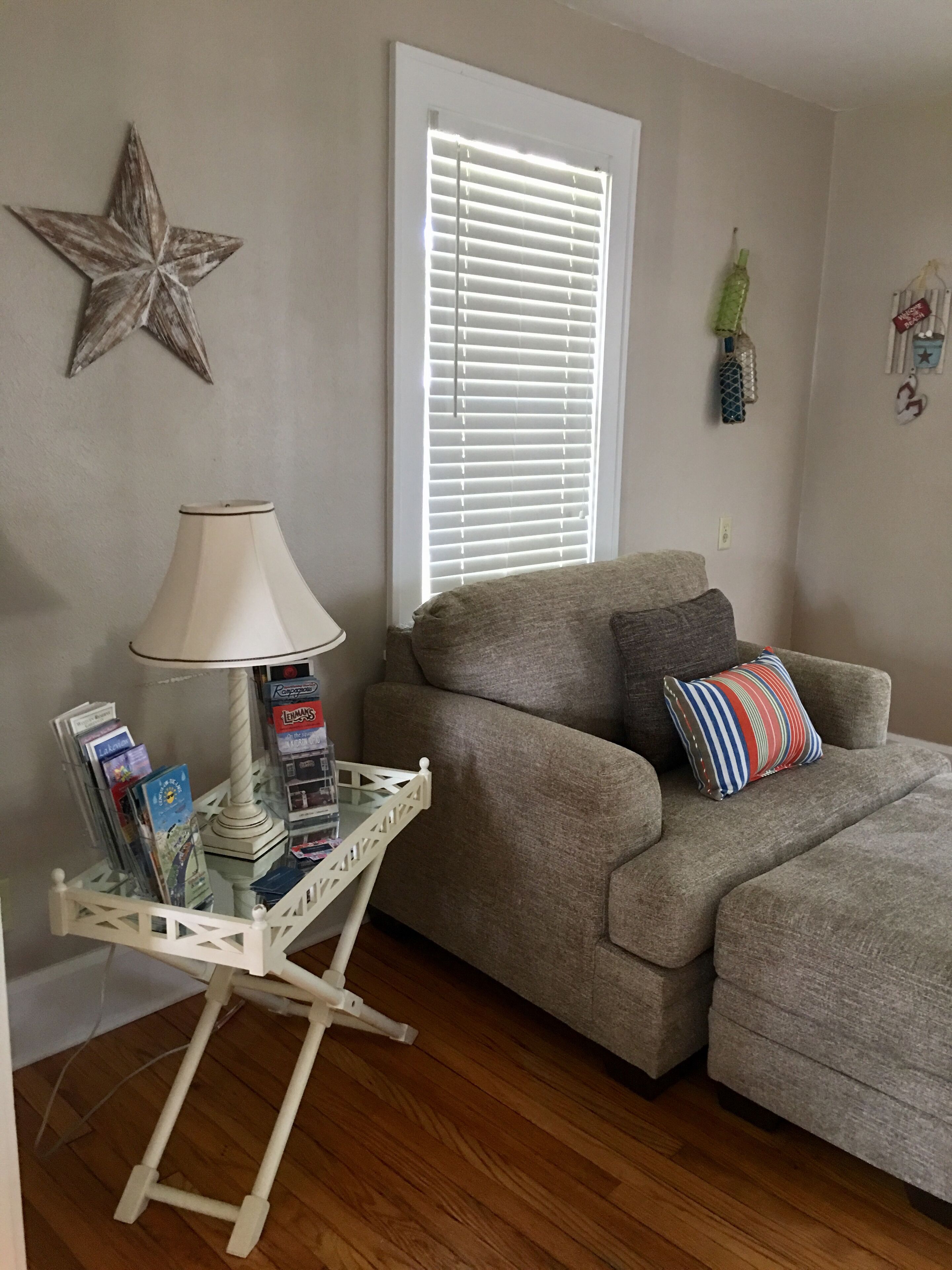 Ross J. Lomas 1927 House, Sleeps 9