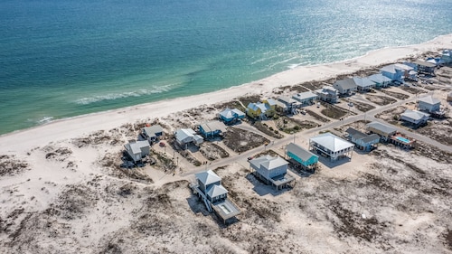 Beautiful Relaxing Home located on "Gulf of America" Beach