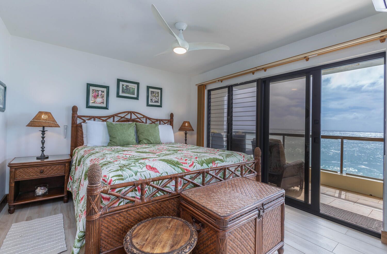 Poipu Shores 207A Oceanfront Sanctuary, Corner Unit, w\/AC - Photo 3