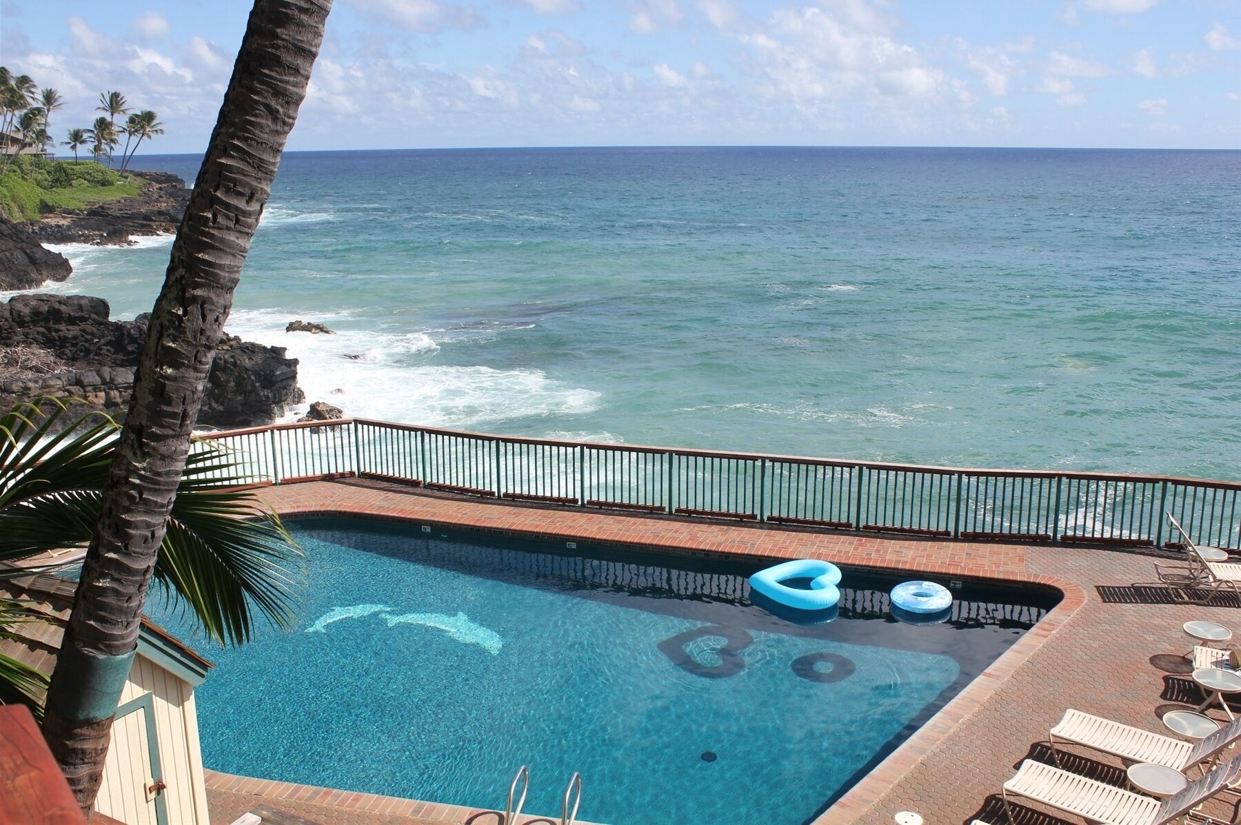 Poipu Shores 207A Oceanfront Sanctuary, Corner Unit, w\/AC - Photo 12