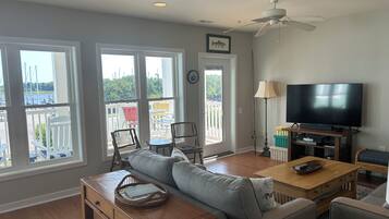 Smart TV, DVD player, books, video library