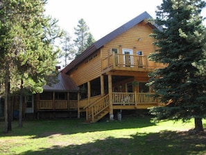 Exterior - Lake-Front Island Park Vacation Rental Sleeps Sixteen (Island Park)