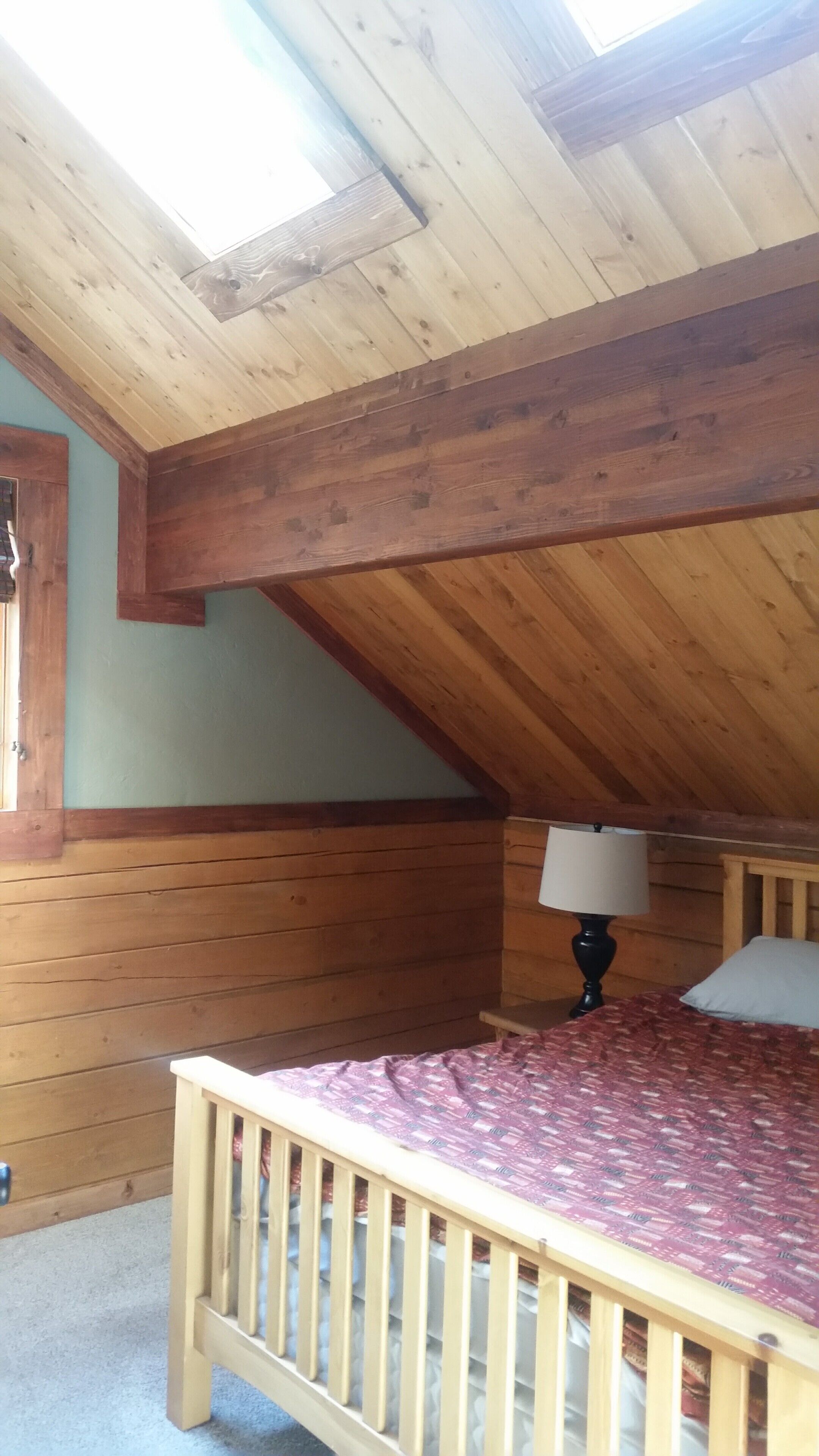 ALMOST NEW! HIKER'S CABIN in West Glacier