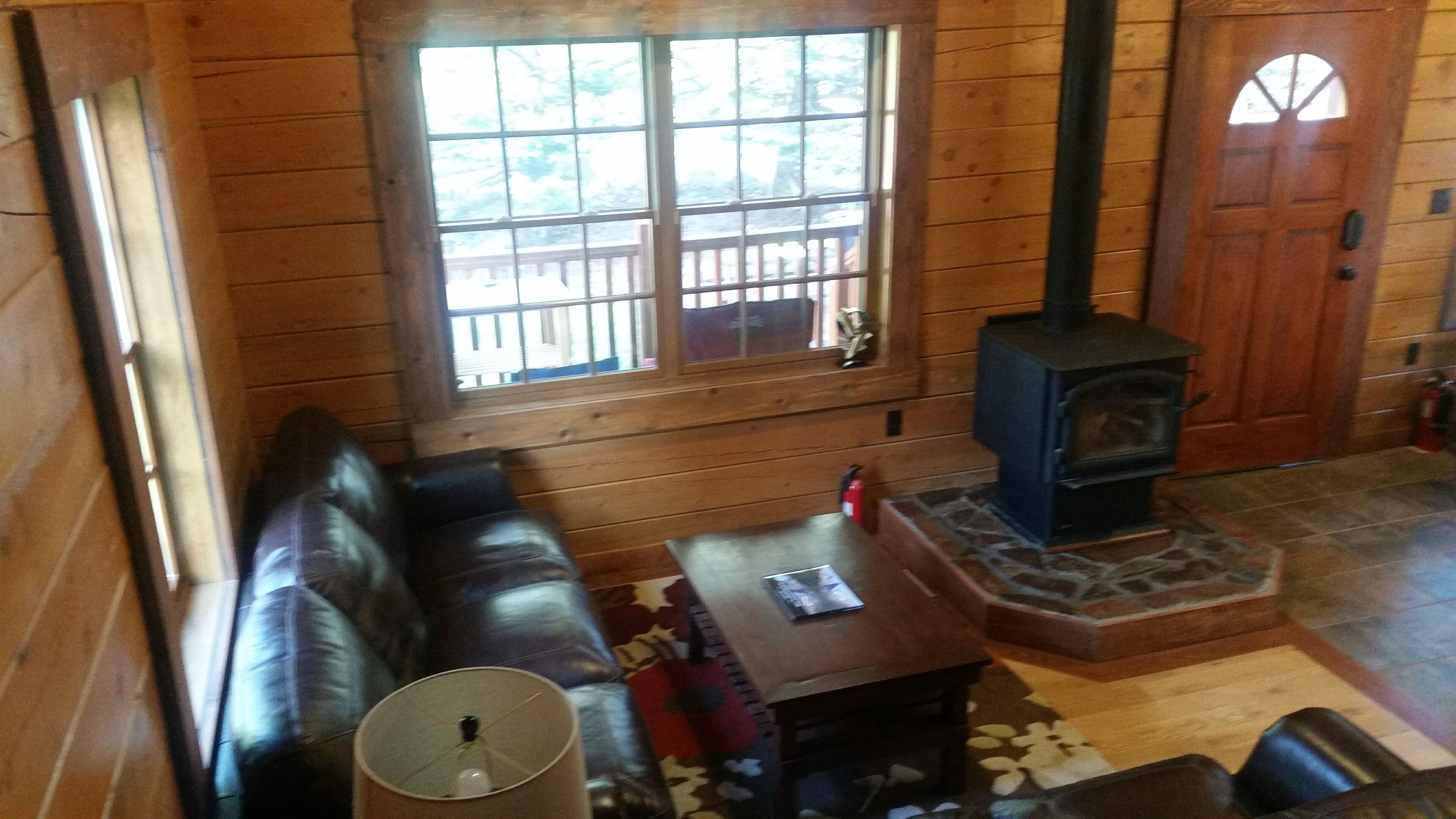 ALMOST NEW! HIKER'S CABIN in West Glacier