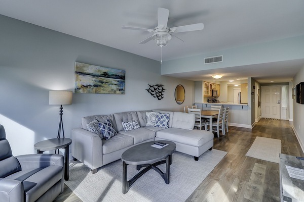 Living & Dining area