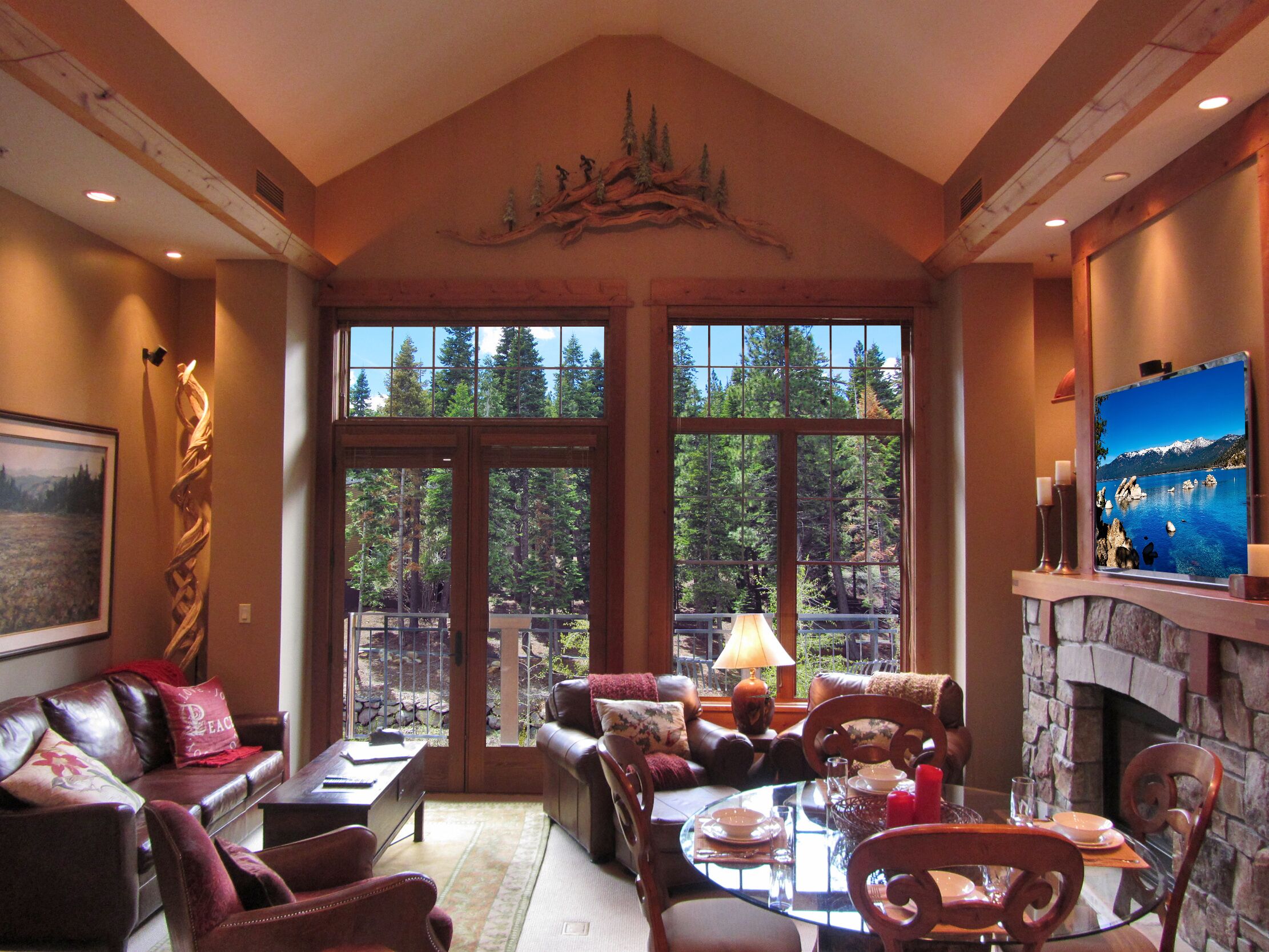 True Ski-In/Out NS Village, 70" TV, Indoor Parking, Elevator, Vaulted Ceilings