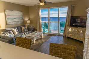 Smart TV, books