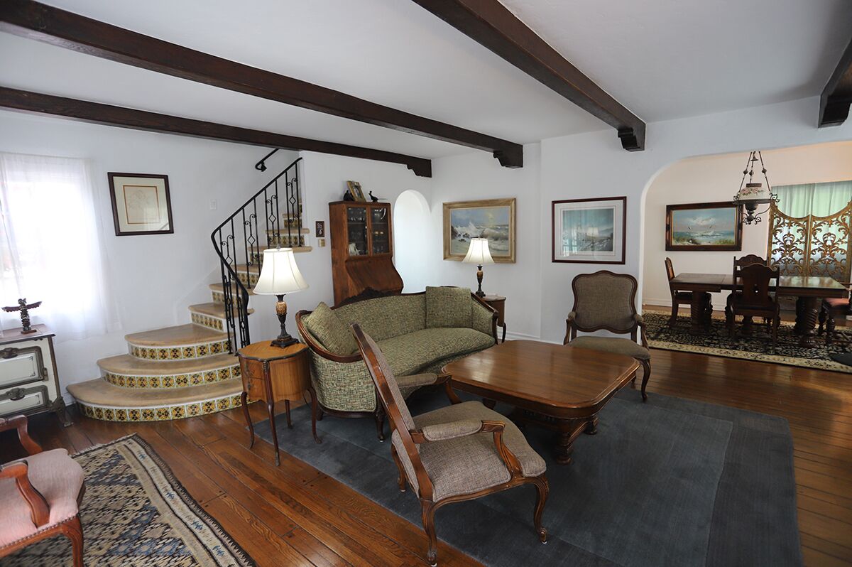 100-Year-Old Venice Beach Home