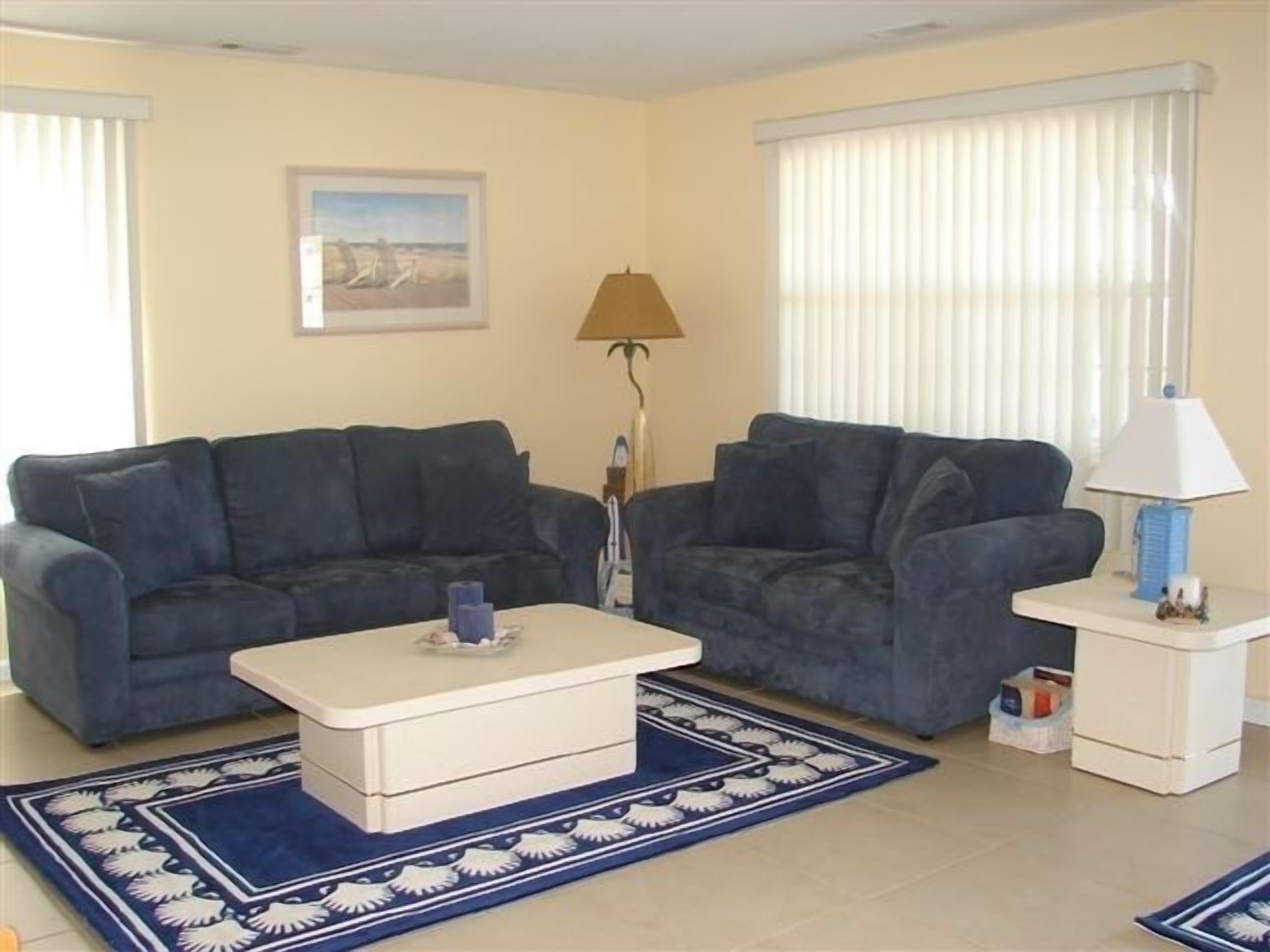 Newly Furnished-Heated Pool-Elevator - 1/2 Block to Beach/Wildwood Crest