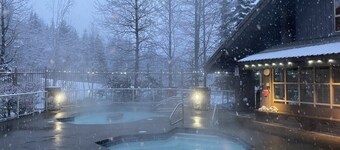 Ski In Ski Out Great Location Hot Tub Super Clean Fully Stocked Great Reviews
