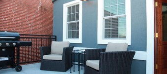 PARK and WALK - Mayberry & Main - 'The Main Suite' - New Construction