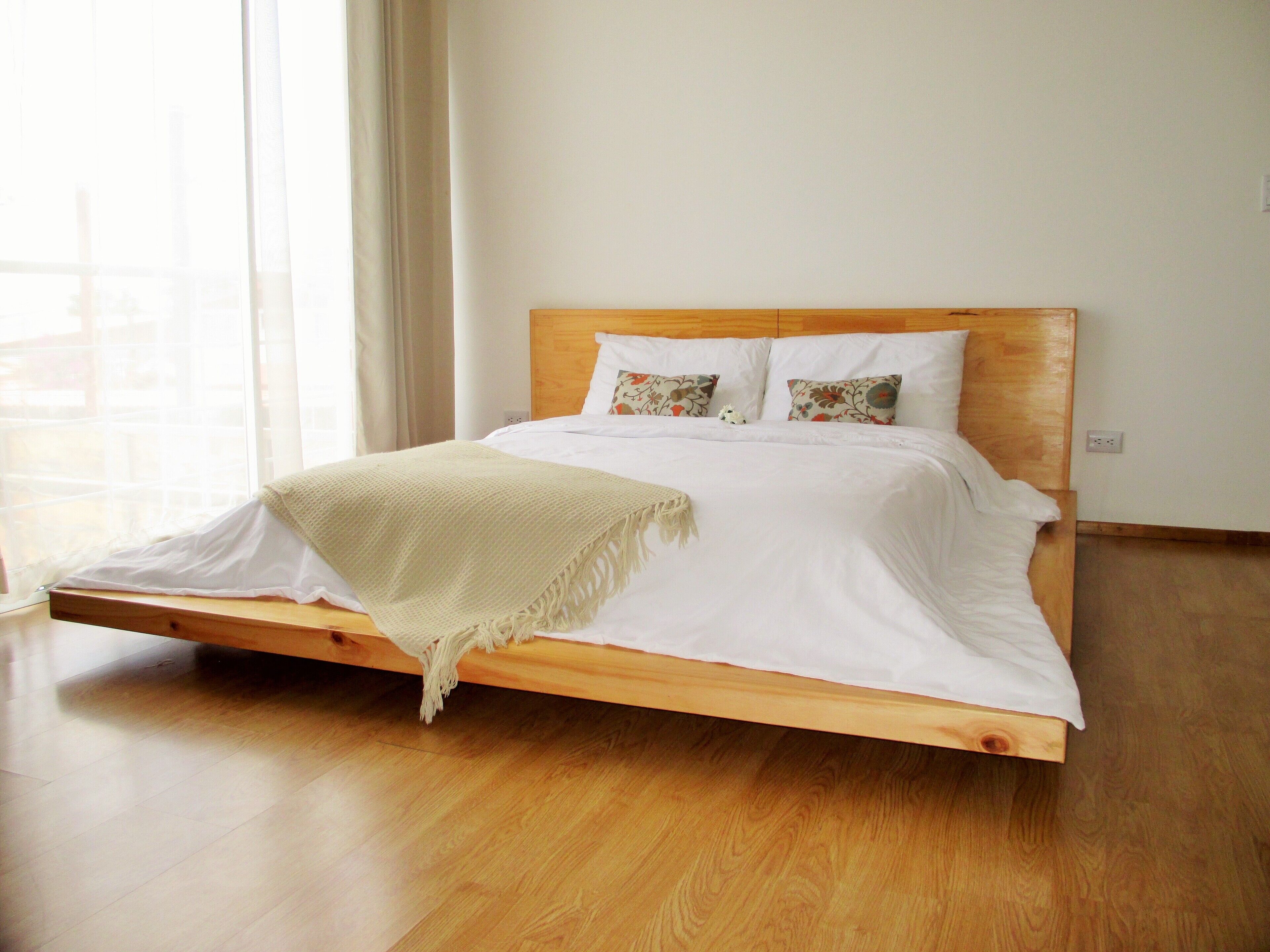 4 CedarCats Short Stay Apartments