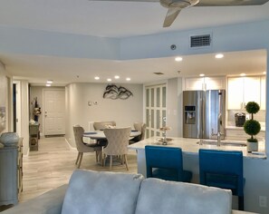 Dining - AMAZING COMPLETELY RENOVATED GULF VIEW 3BR2BA CONDO (Indian Shores)