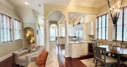 Three Friends Cottage - Fabulous Beach Home! w/ elevator