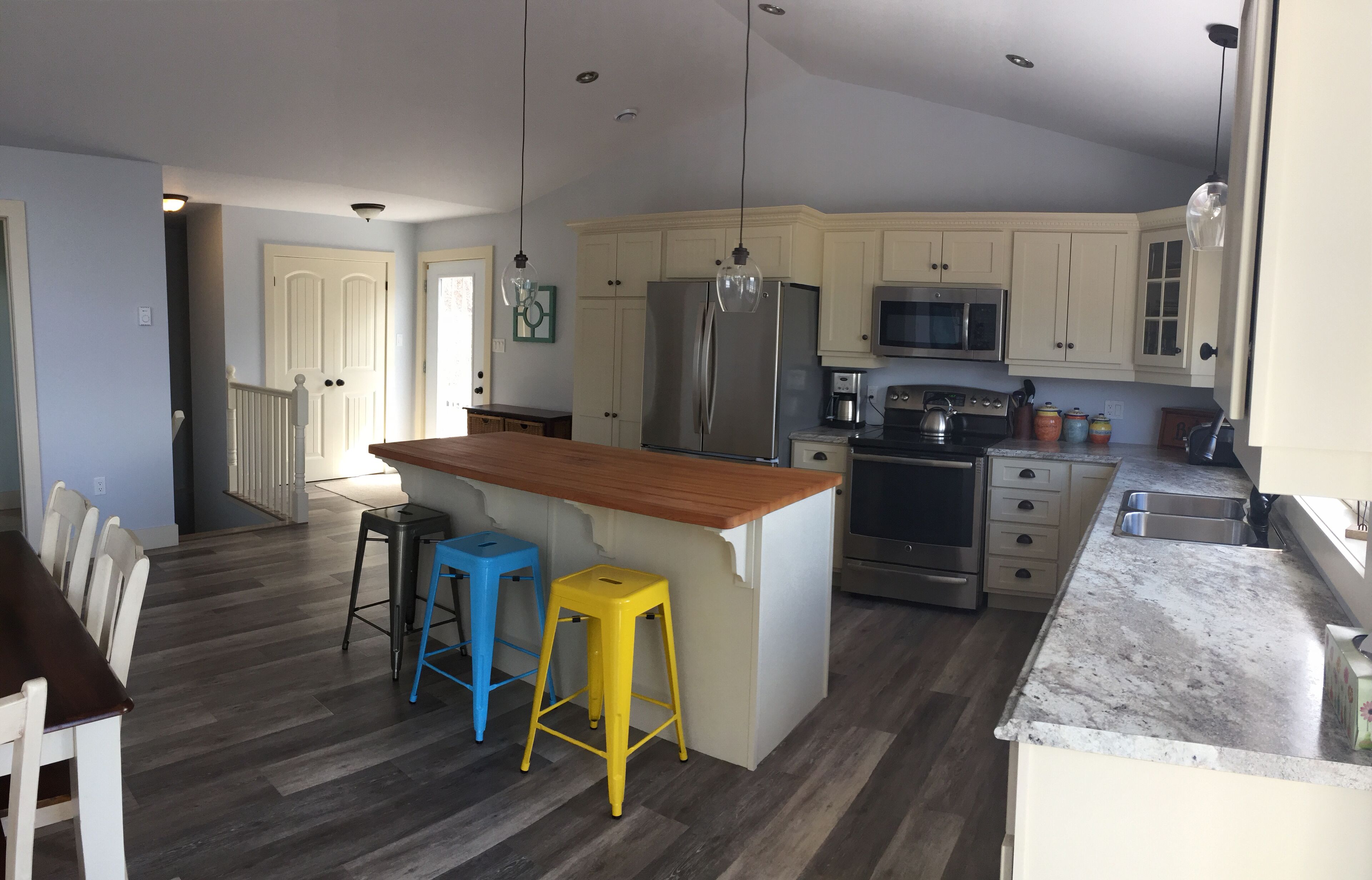 Beautiful New 5 Bedroom Waterfront Home With Over 3000 Sq. Ft Of Living Space!