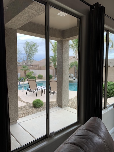 Newly updated 5 Bedroom home with private heated pool in Mesa