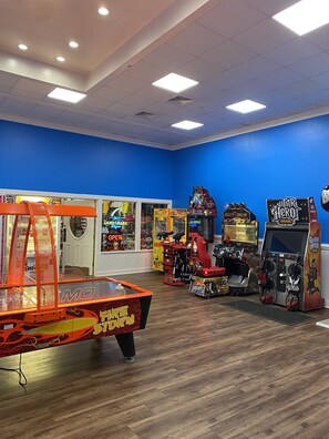 Spielezimmer