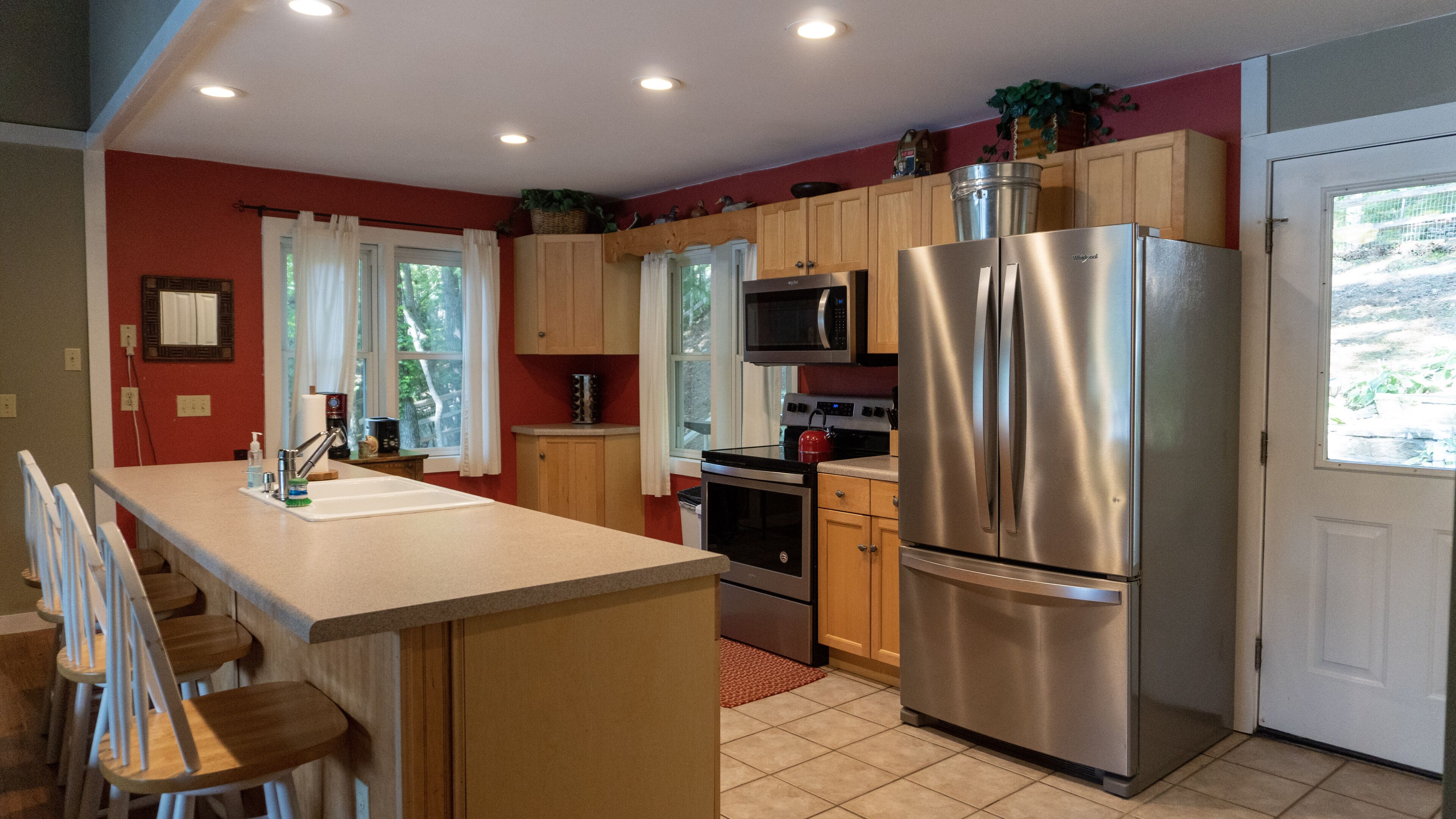 3/2 on Lake Burton on Dick's Creek