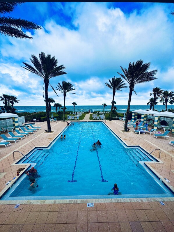 Outdoor pool, a heated pool