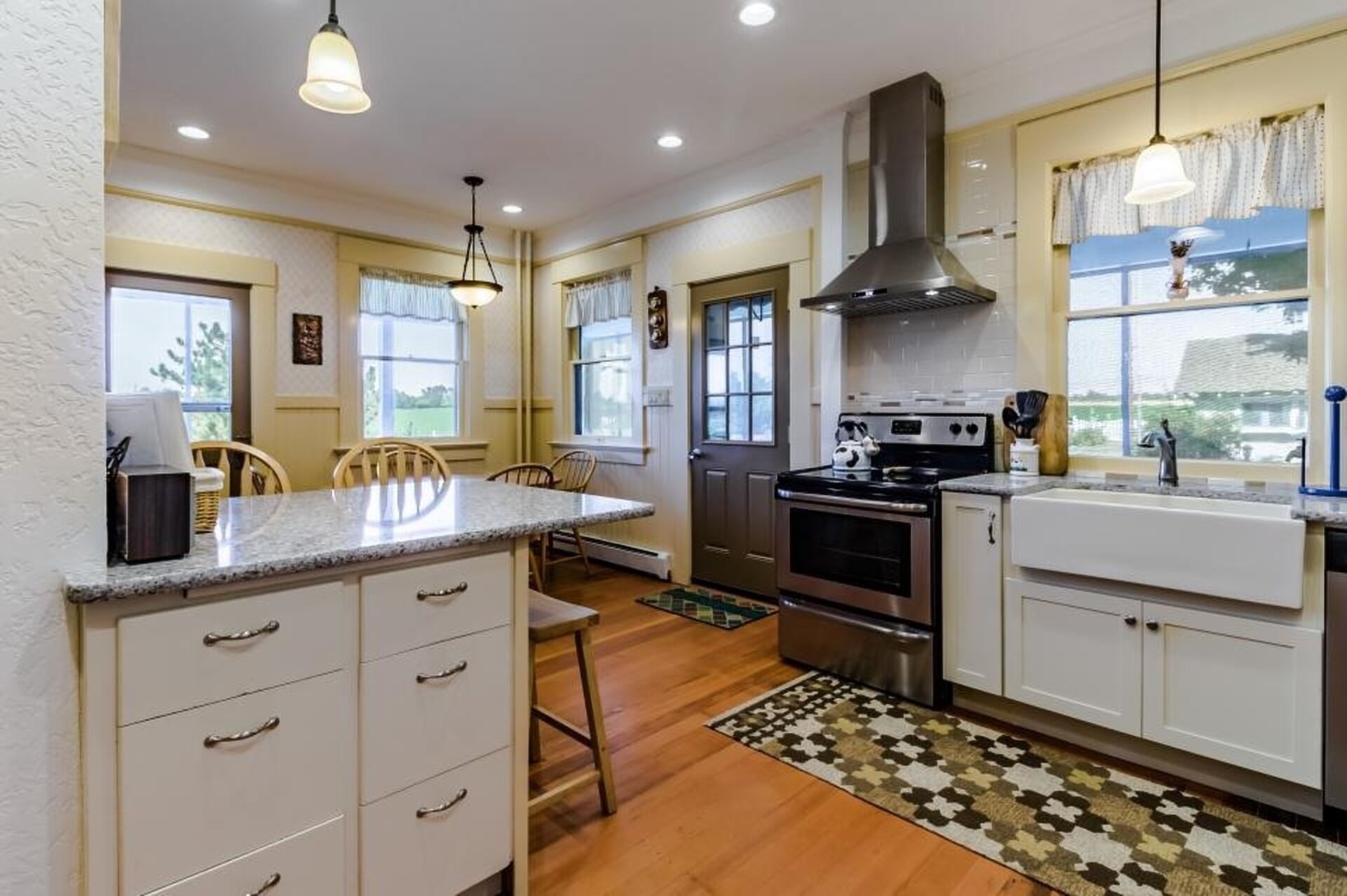 The Lasater Ranch - country comfort, close to wineries