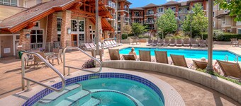 The Skye at Waterscapes Kelowna Luxurious Lake View Condo