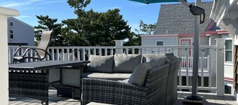 Engleside! Heart of Beach Haven One Block to the Beach!