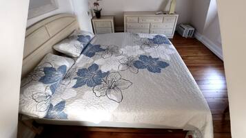 2 chambres, fer et planche à repasser, accès Internet