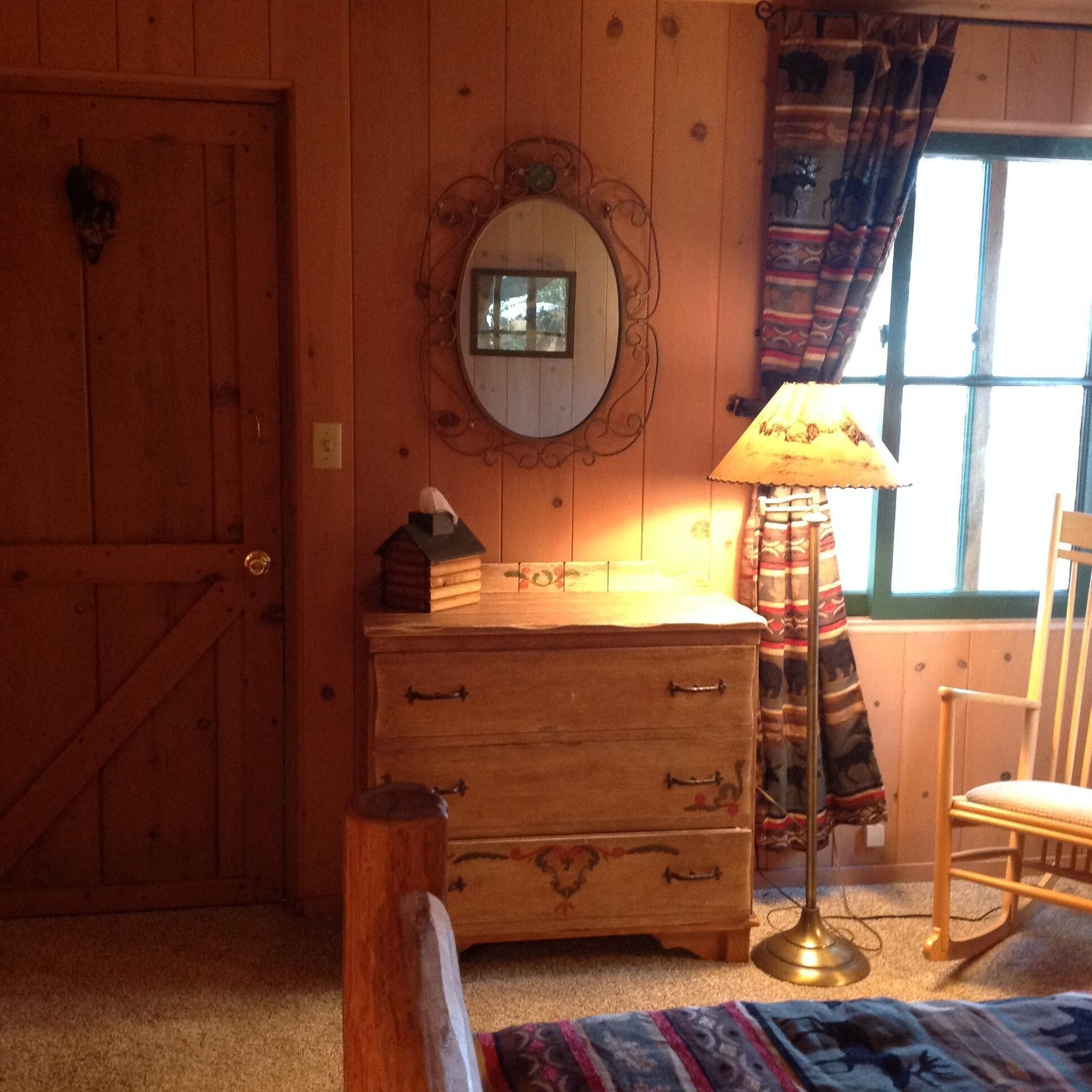 A Cozy Rustic Cabin Retreat