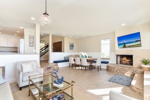 Flat-screen TV, fireplace