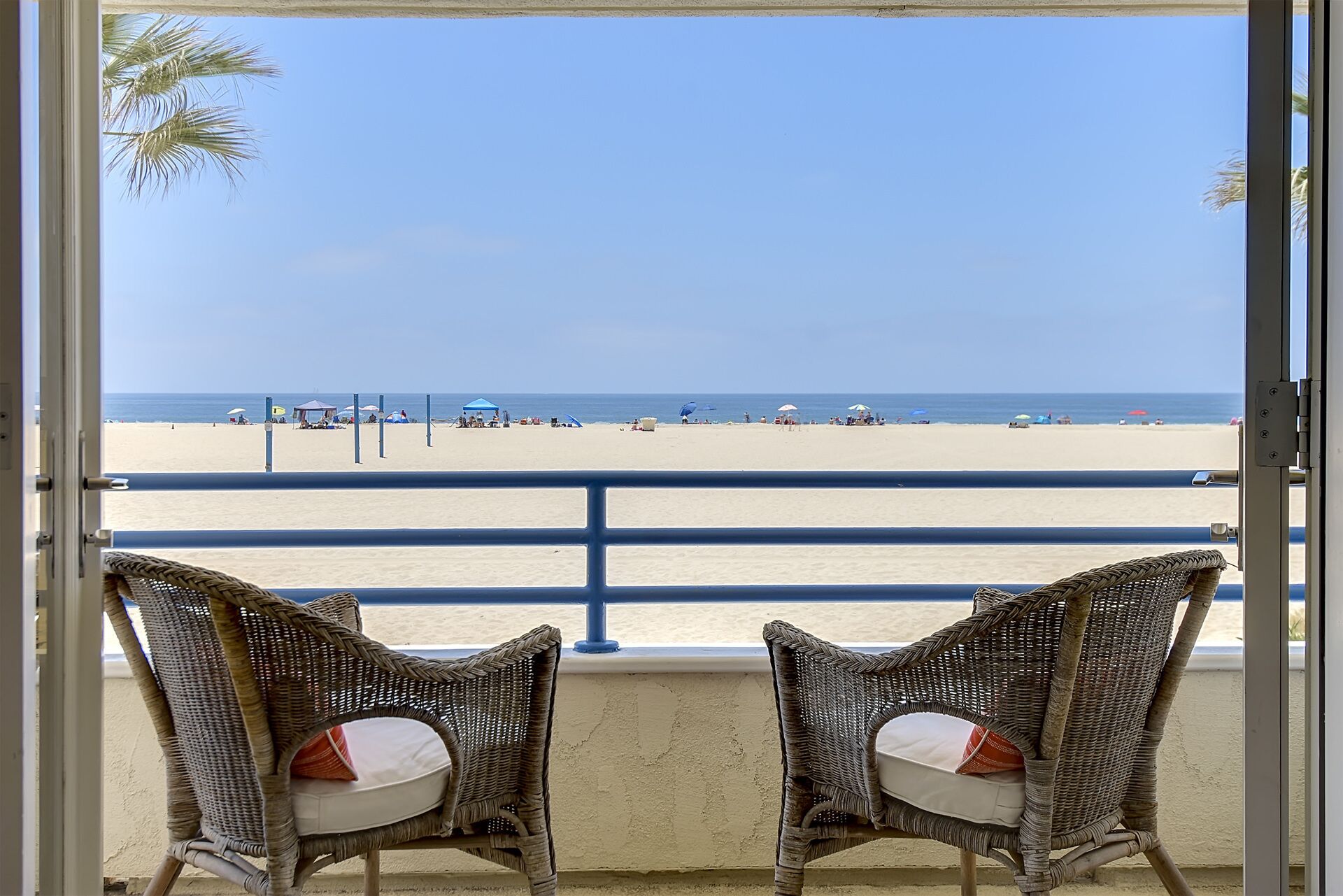 TWO STORY 5 BEDROOM OCEANFRONT HOME