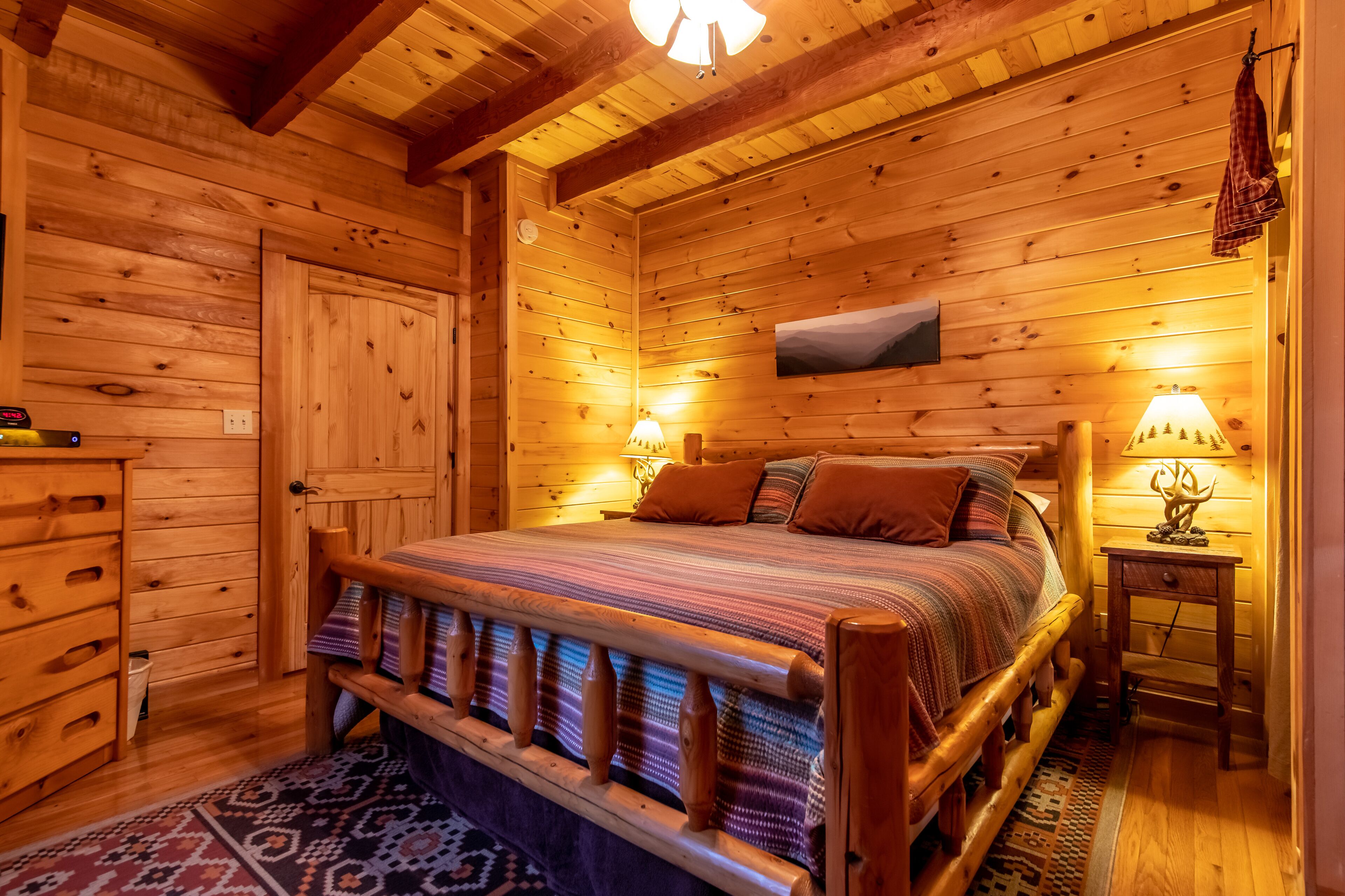 Modern rustic luxury on the peaceful side of the Smokies!