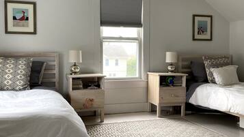 2 bedrooms, memory foam beds, travel crib, free WiFi