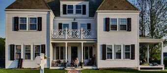 Newport - Apartamento exclusivo con vistas al agua en Renfrew Park Beach House, aire acondicionado central