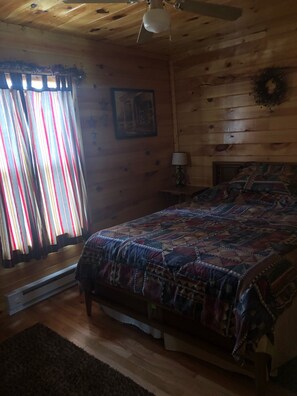 3 makuuhuonetta, ilmainen Wi-Fi, vuodevaatteet