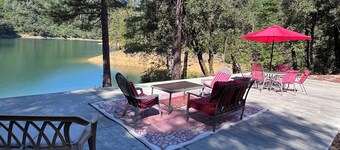 Ubicación Ubicación Ubicación Esta casa lo tiene todo y más!