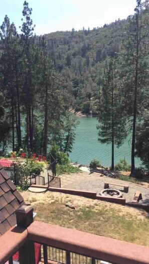 Property grounds - This home has it all and more!! Message me for video tour! (Lakehead)