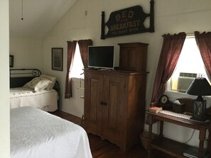 3 dormitoris, planxa i posts de planxar, un bressol de viatge i wifi 